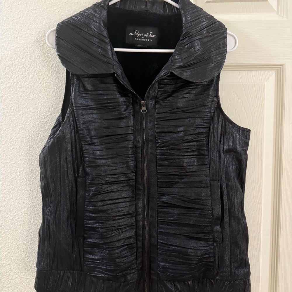 Outdoor Edition by Parkhurst Shiny Black Faux Fur Vest